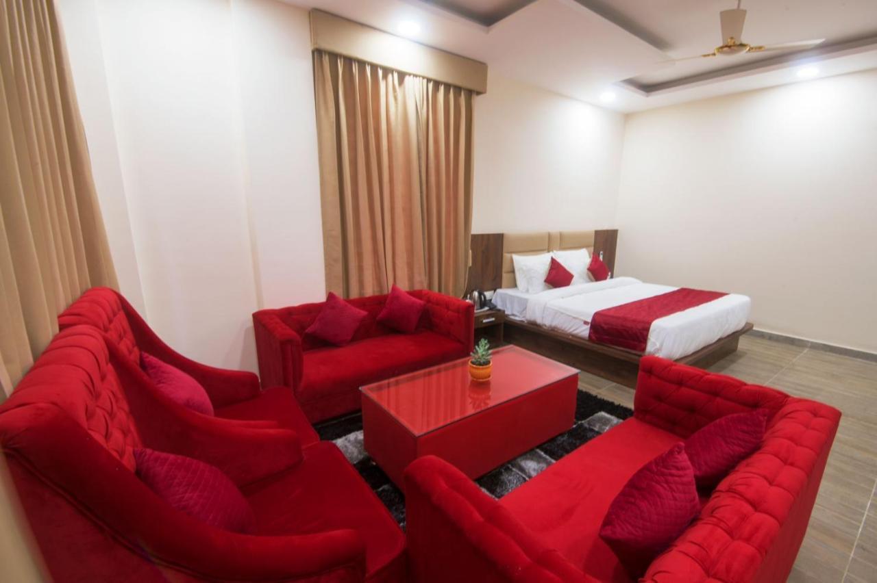 Shivaay Morex- A Vegetarian Hotel Dharamshala Exterior photo